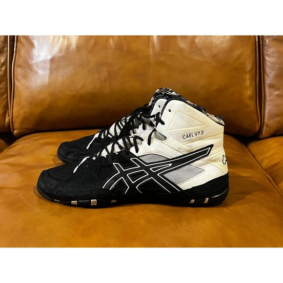 ASICS Cael V7.0 J605Y Lace-Up Boxing Wrestling Shoes Black/White Men's 9.5 - Picture 3 of 7